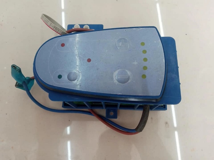 board máy nước nóng Ariston